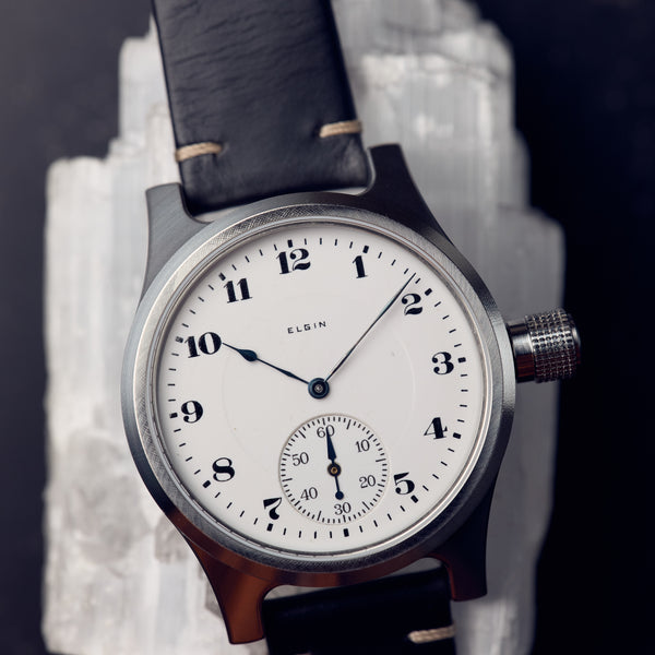 The Chicago 101 (45mm) Studio Lifestyle Image