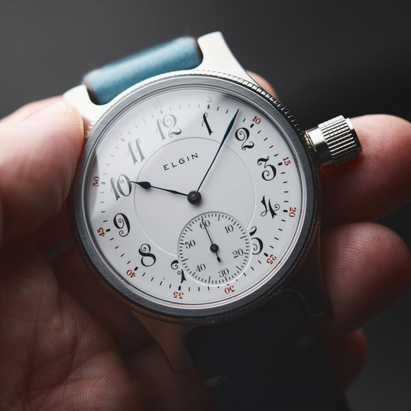 The Chicago 062 (45mm) Studio Lifestyle Image