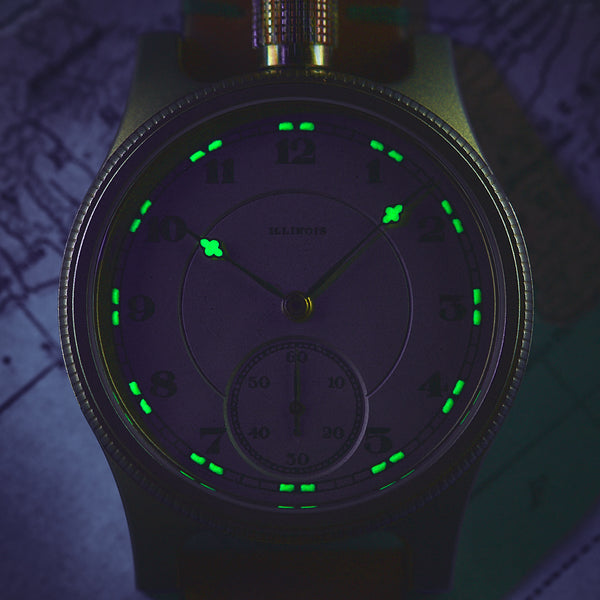 The Springfield 090 (45mm) Studio Lifestyle Image