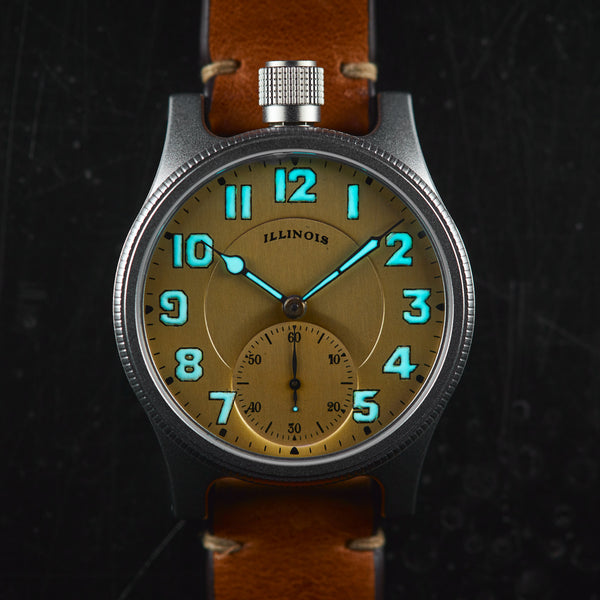 The Springfield 074 (45mm) Studio Lifestyle Image