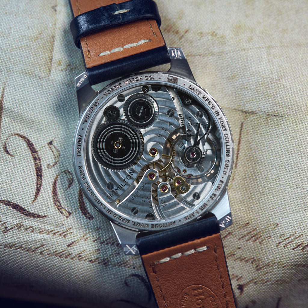 時計 V. Whiskey (Natural) | 22mm/20mm | SHORT A12 | Dirty Dozen Watch | 36mm, Swiss Made, 10ATM, W.W.W.