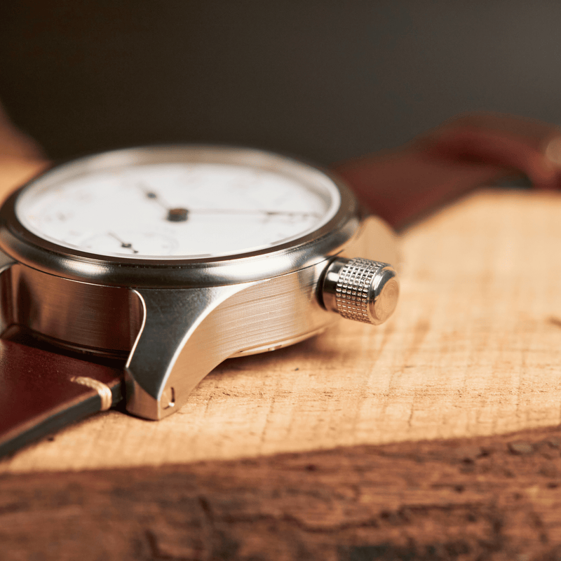 The Boston 057 (49mm)